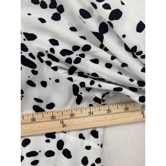 Alfani Women's Button Down Blouse White & Black Dalmatian Print Size 2X - Picture 5 of 7